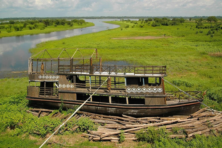 Old River Boat